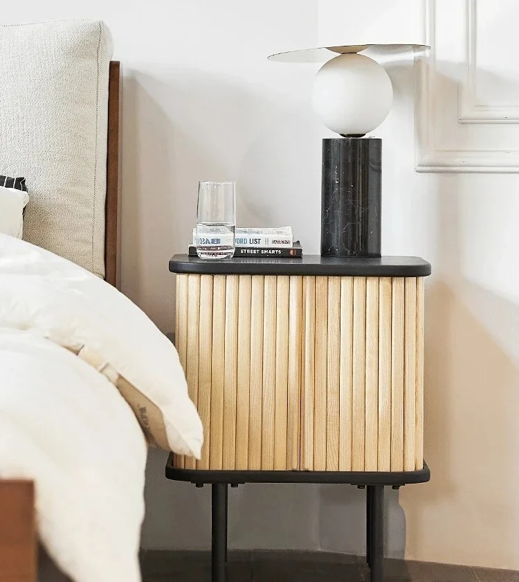 

Nordic solid wood bedside table simple modern bedroom storage bedside cabinet