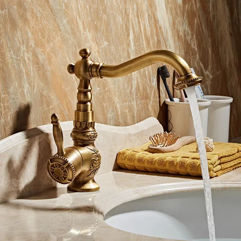 Antique-style taps for bathroom Hot and cold water European-style washbasin Countertop basin Washbasin Bathroom cabinet Brass