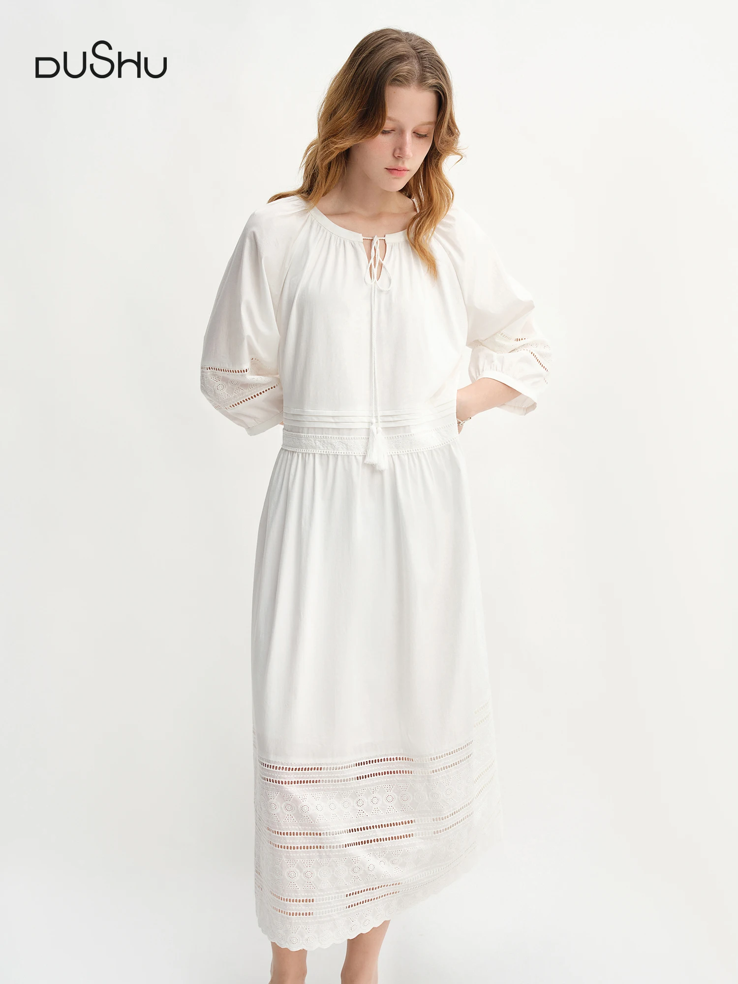 

​DUSHU Autumn 2025 French-Inspired Dress - Embroidered Lace Panel A-Line Flattering Silhouette Relaxed Fit Women Vintage Maxi​