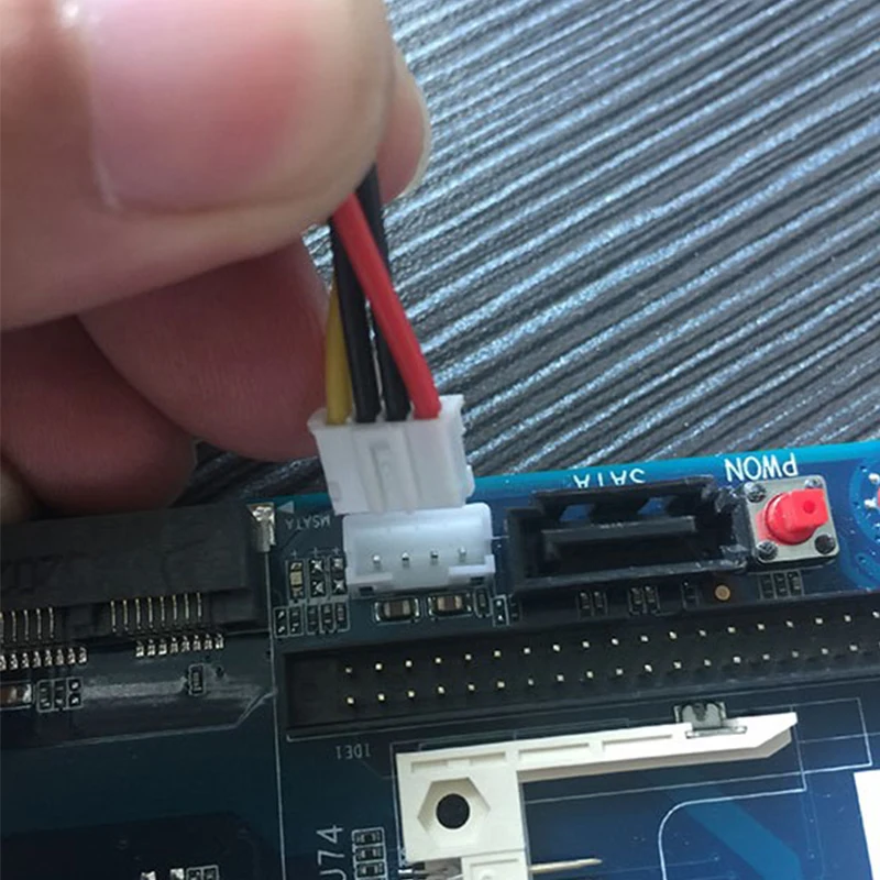 PH2.0mm 4 pines a SATA tipo pequeño a 15 pines SATA HDD SSD SATA Cable de alimentación 20AWG para cable Industrial 12V GND GND 5V PW