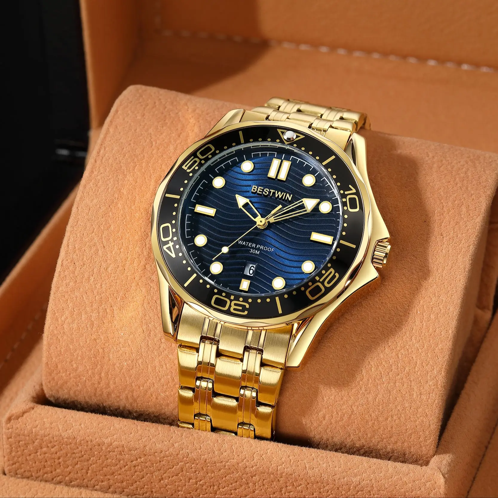 

Luxury Men Quartz Stainless Steel Strap Casual Yellow Gold Silver Blue Bezel Master Wave Watch 2023