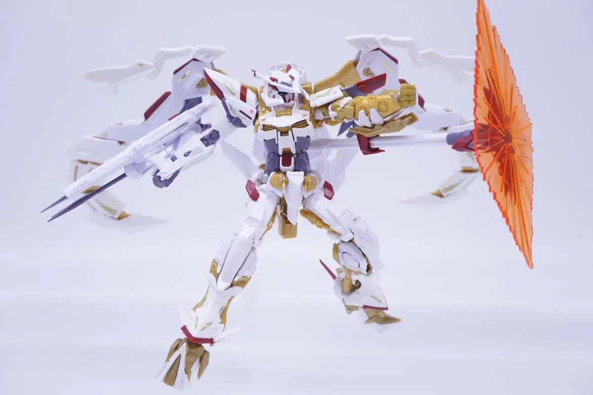 Bandai PB RG 1/144 MBF-P01-Re3 Gundam Astray Gold Rahmen Amatsu Hana Action Figur Montage Modell Spielzeug Sammeln Modell Ornament