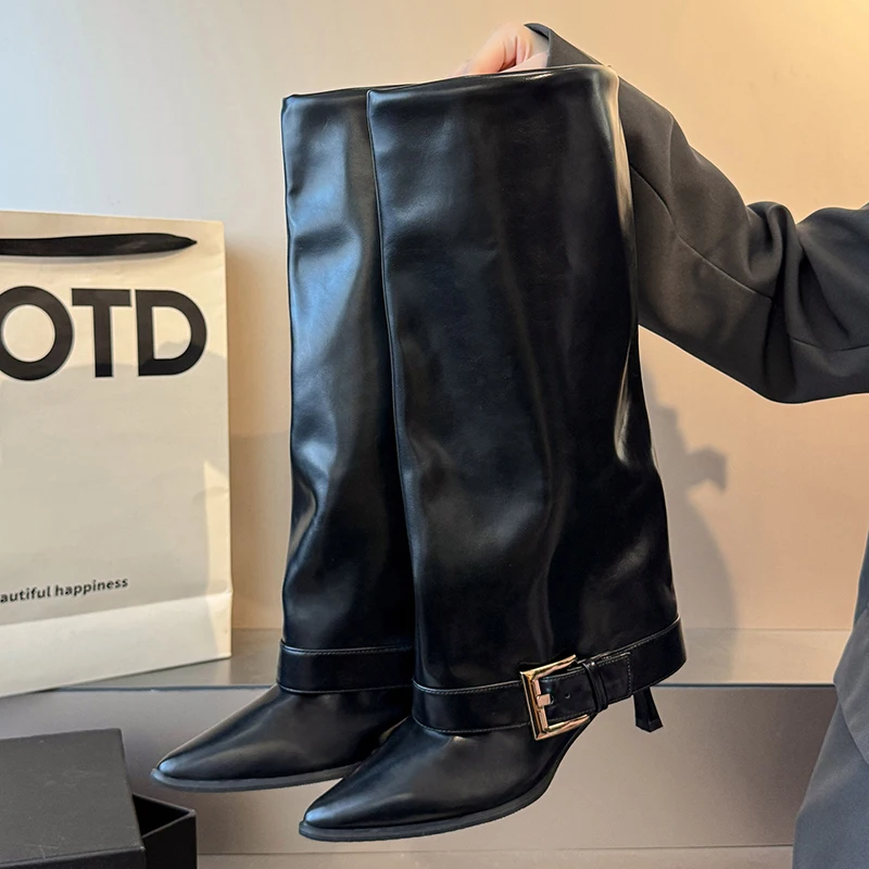 2026 السيدات الشتاء الجديد الإفراط في الركبة الأحذية مدبب الاتجاه فاسق عادية عالية الكعب أحذية ركوب الخيل مجموعة متنوعة من الاختيار الأحذية النسائية