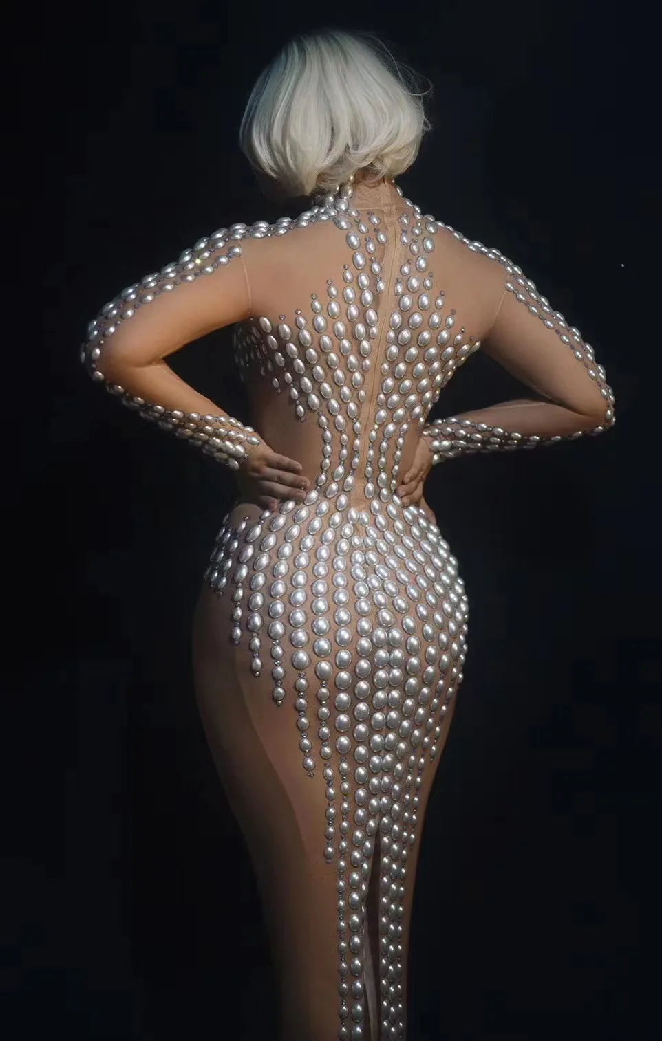 Nuovo stile Abito in rete di strass e perle di alta qualità, abito da ballo sexy a maniche lunghe, costume da cantante femminile, festa notturna di compleanno
