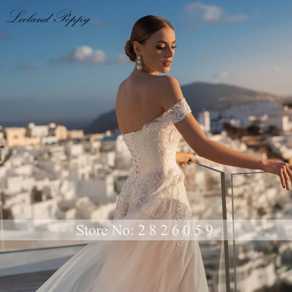 Lceland Poppy Customized A Line Boat Neck Lace Wedding Dresses Floor Length Bridal Gowns with Court Train