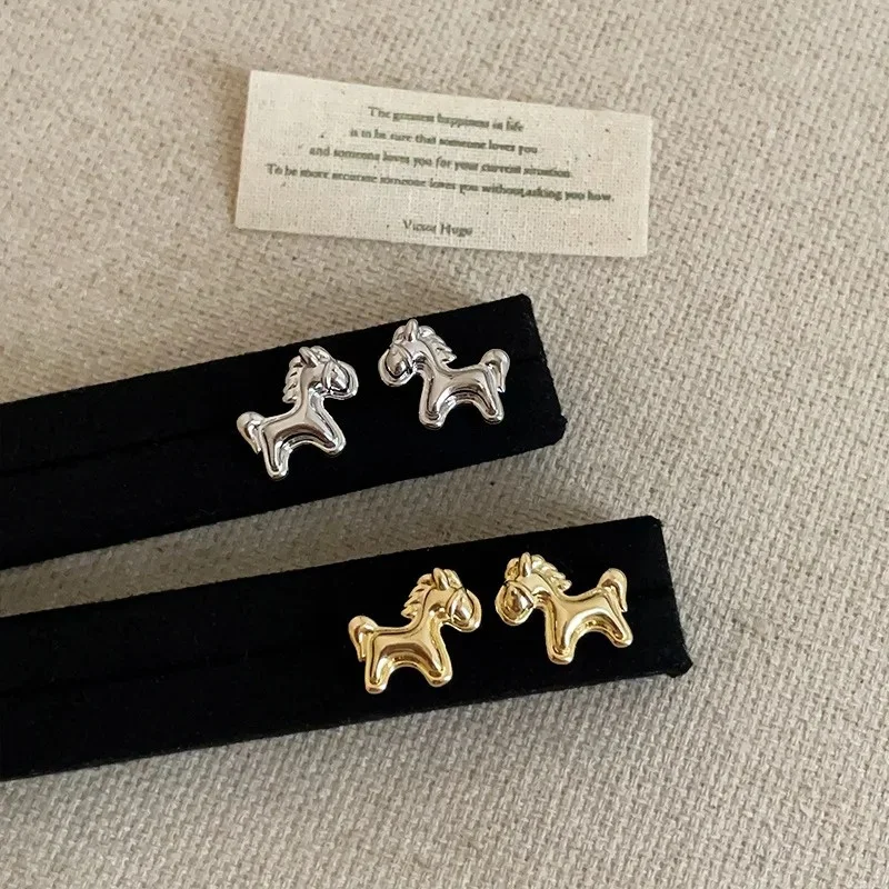 Unique Design Metallic Cartoon Animal Colt Horse Statement Dangle Earrings for Women Girl Gold Silver Plated Alloy Jewelry
