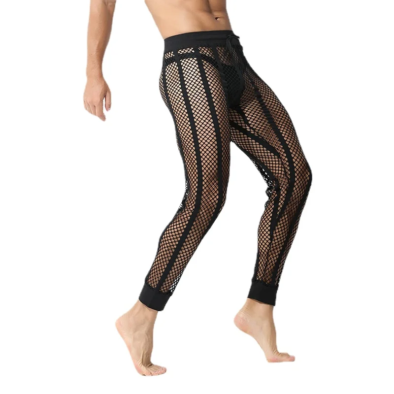 Calças masculinas verão casual respirável rendas calças de pijama largas oco para fora malha listra sexy calças esportivas