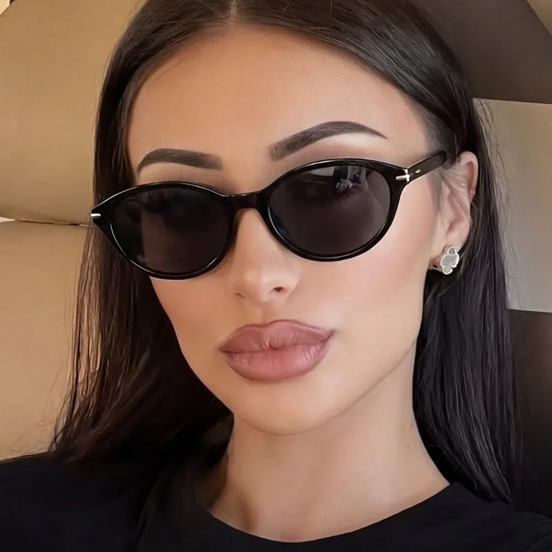 2026 Retro Cat Eye Sunglasses Women Y2K UV400 Protection Vintage Oval Sun Glasses Fashion Design Sunglass Woman Eyewear