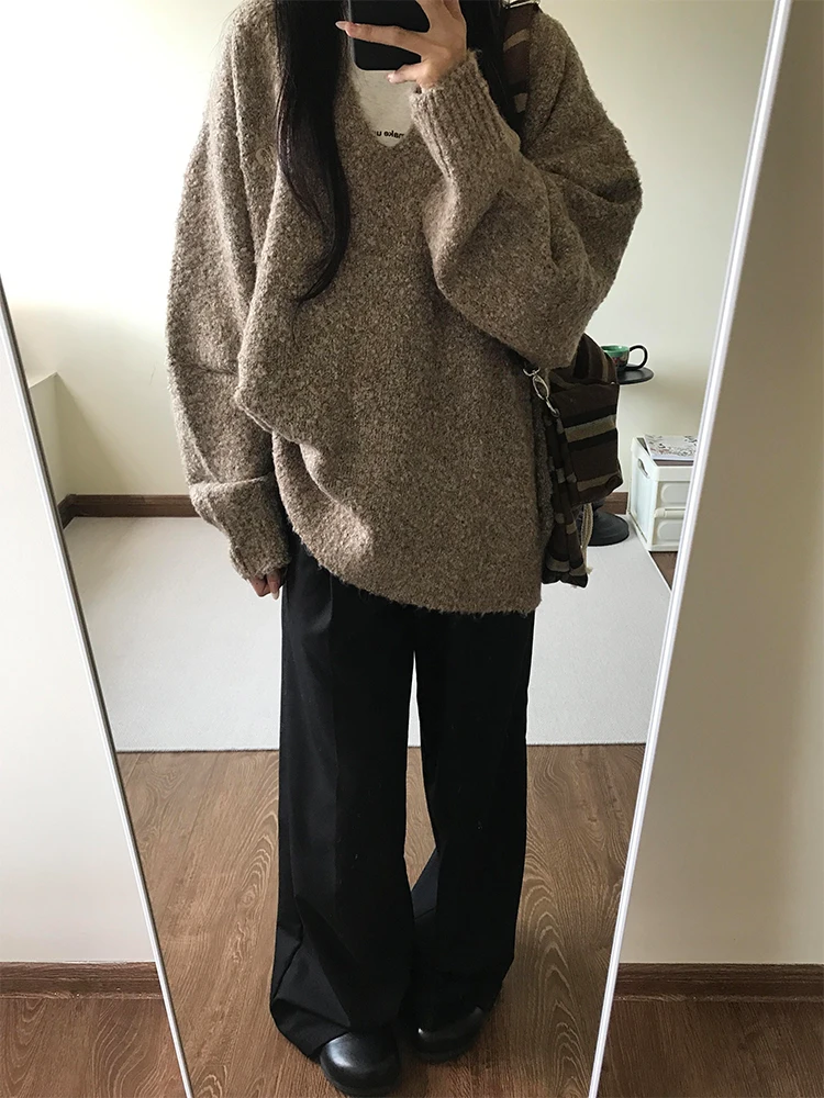 

Мужской свитер в американском ретро-стиле с глубоким V-образным вырезом, осенне-зимний, свободный, вязаный, из петлевой пряжи, повседневный, комфортный, в стиле кэжуал