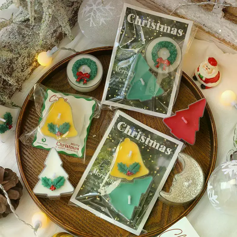 2Pcs Christmas Shaped Scented Candle Set Tree Bell Moon Wreath Design Smokeless Wax Candle For Holiday Party Table Decor