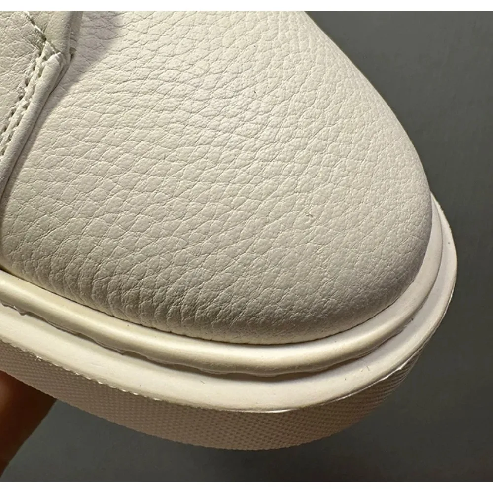 Men's Off‑White Pebbled Leather Sneakers, Lace‑Up Low Top Thick Sole Retro Casual Platform Shoes