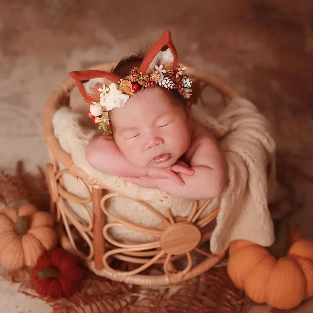 

0-1 Month Holiday Newborn Photography Props with Matching Fox Headdress and Bunny Hat Baby Crocheted Wrap for Shooting