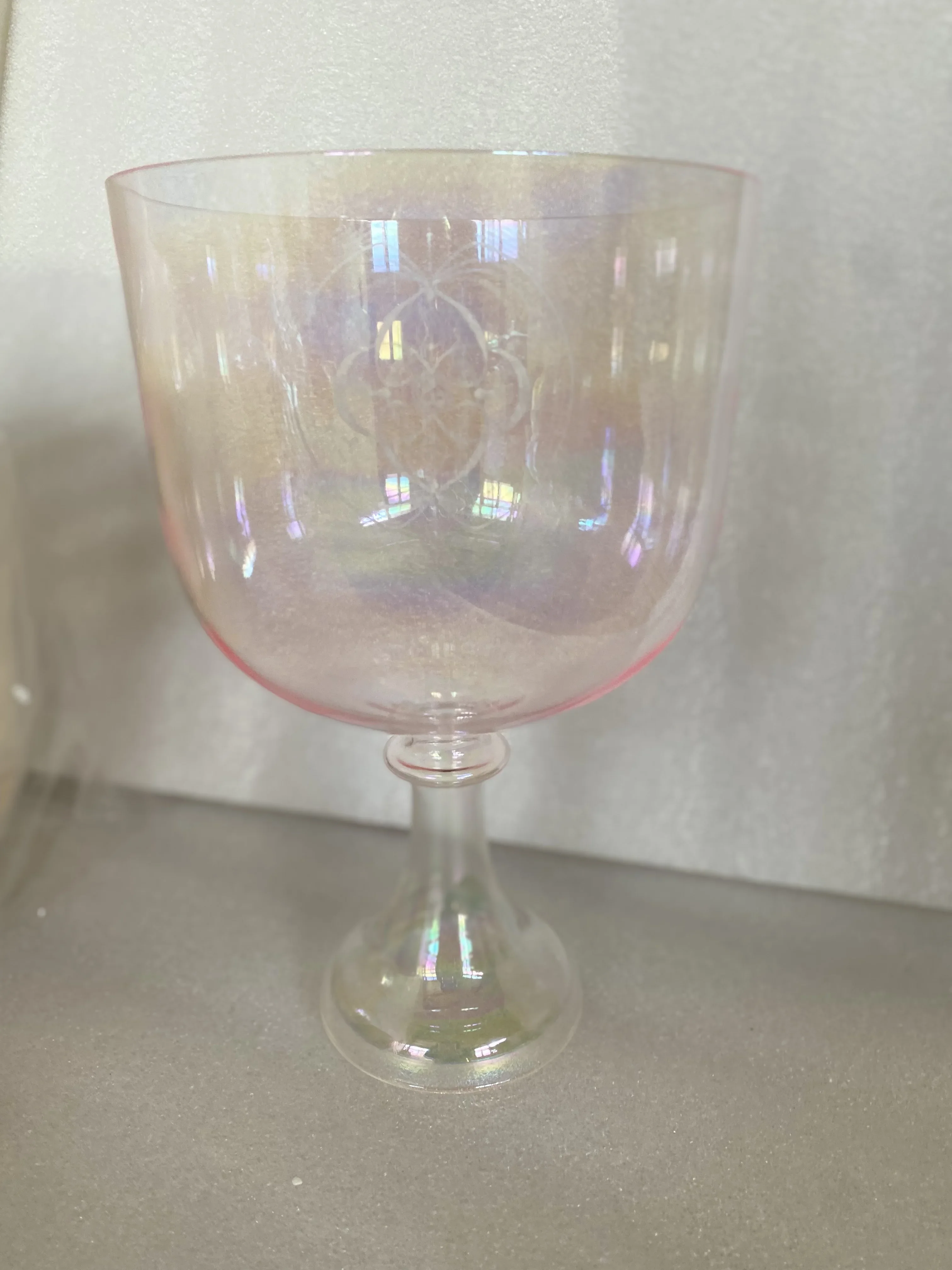 Star Linkup Magic Pink Quartz Crystal Singing Chalice with Divine Love Engraving, 3rd Octave A/A#/B Note 432Hz for Third Eye & Pineal Chakra, Vibrational Sound Healing Percussion Instrument for Yoga Meditation Sound Bath Chakra Balancing