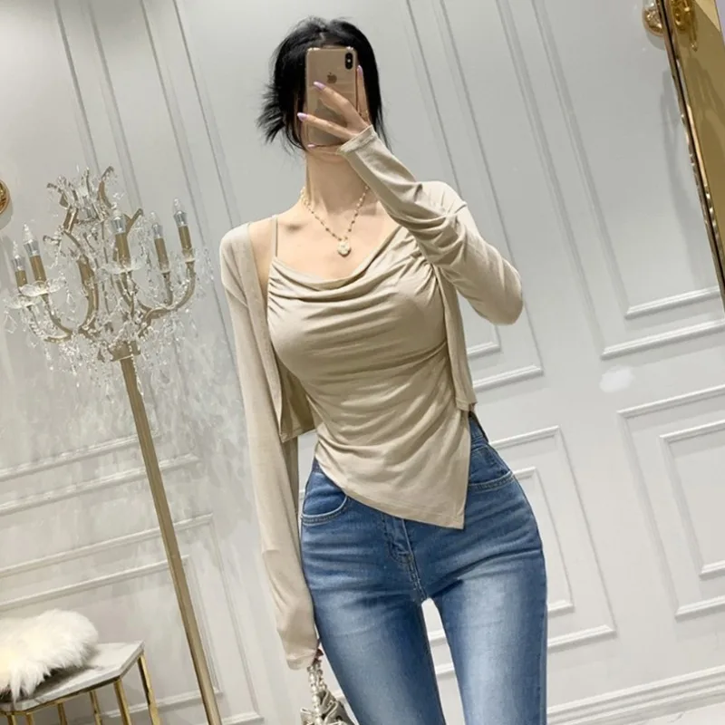 

Sexy Slim Fit Women's Faion Set with Pleated Strap Top And Thin Open Cardigan ow Body ape Dongda Gate Sle Spring 2023