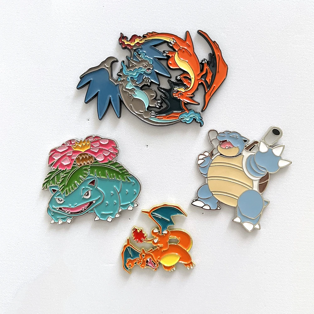 4-teiliges Cartoon-Pokemon-Anstecknadel-Set, Anime Venusaur Mega Charizard Squirtle Abzeichen, Broschen für Rucksäcke, Unisex, Emaille-Anstecknadel