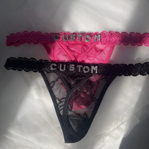 Imagen 2 del producto Tanga con nombre personalizado, 2 unid/set, cadena de cintura con letras de diamantes de imitación para mujer, Bikini Sexy con cordón de encaje, bragas personalizadas para novia