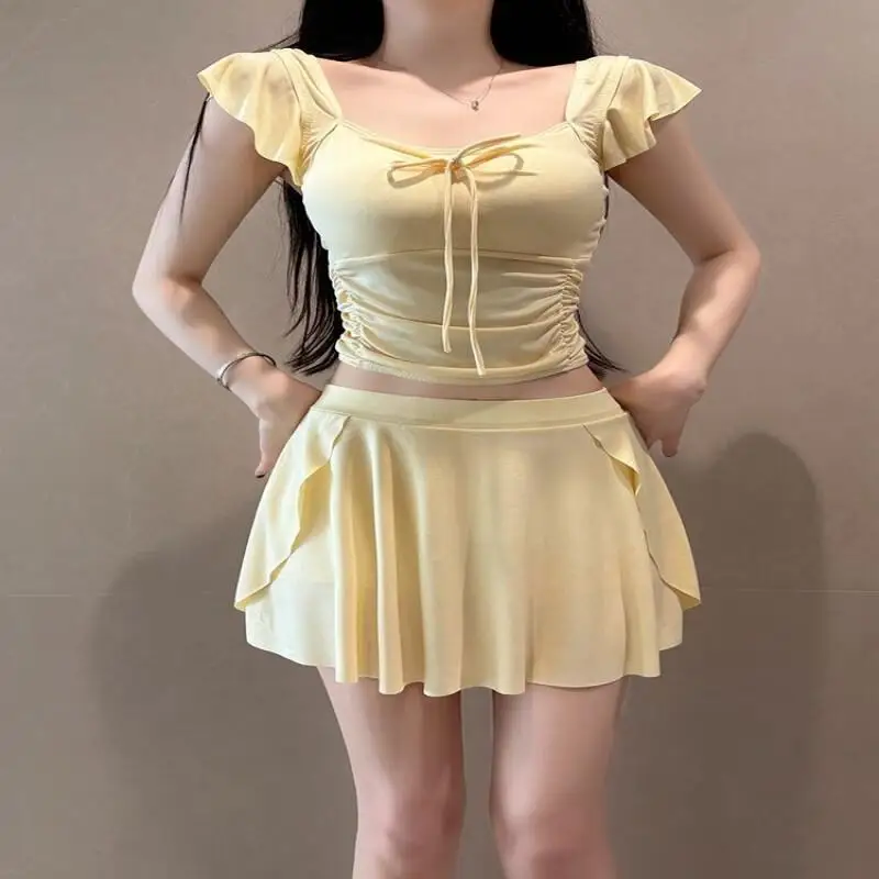 Bikini de estilo dulce con lunares, nuevo traje de baño con almohadillas para el pecho, traje de baño de estilo francés para que las mujeres usen en Resort Hot Springs