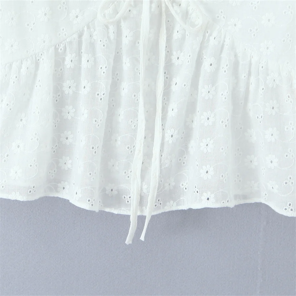 Frauen sommer neue lässig kurzarm V-ausschnitt patchwork spitze hohl stickerei spitze up blase hülse kurze top