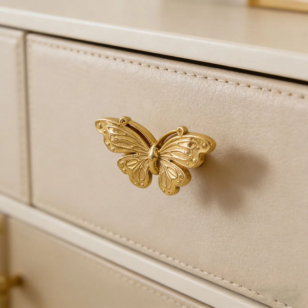 Modern Minimalist Brass Butterfly Handle New Fashion Wardrobe Cabinet Door Handle Creative Children's Room Cabinet Handle