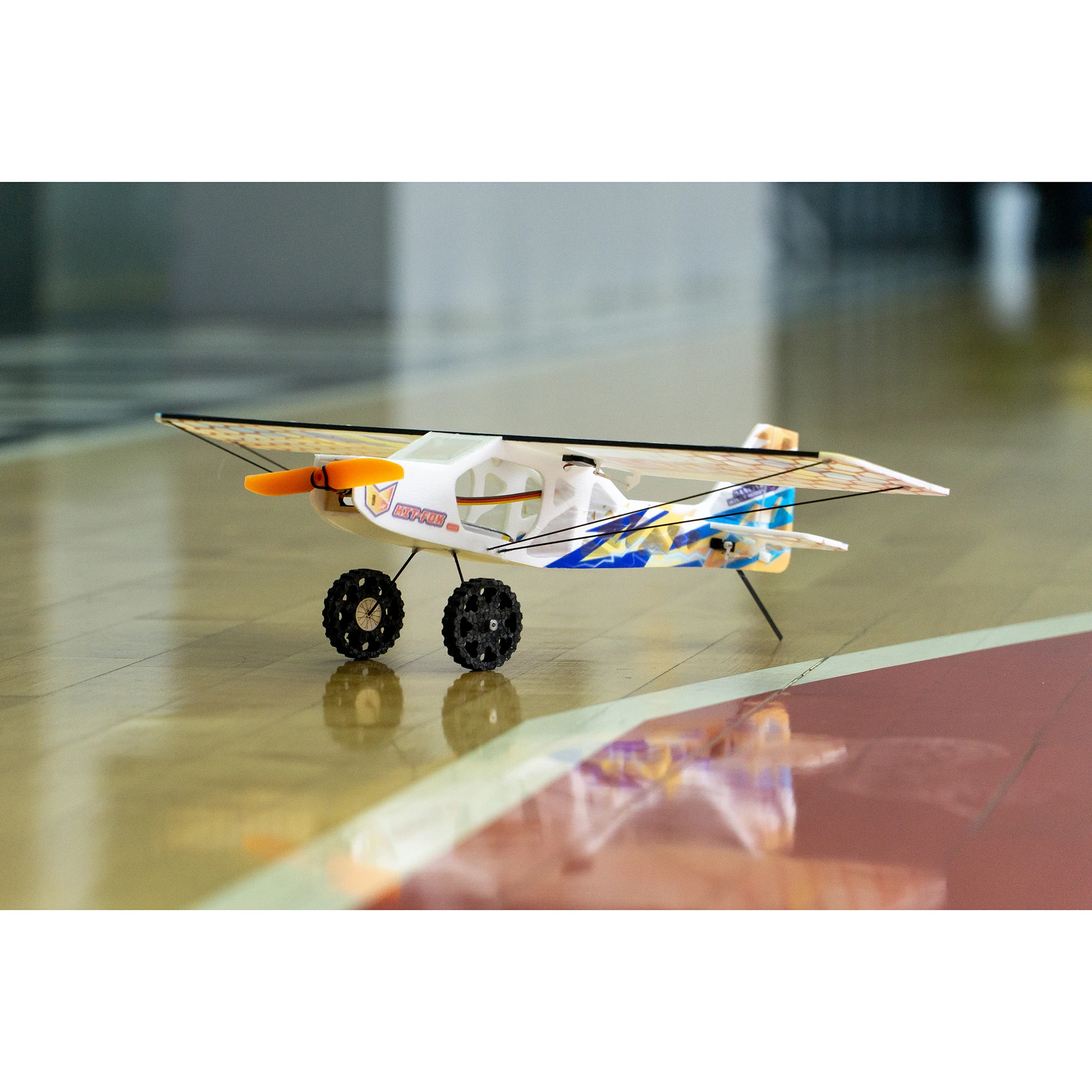 KIT-FOX V2025 RC-Flugzeug-Kit 570 mm, EPP-Schaum-DIY-Montagemodell – Hochleistungs-Miniflugzeug für Anfänger und Bastler – Detail 13