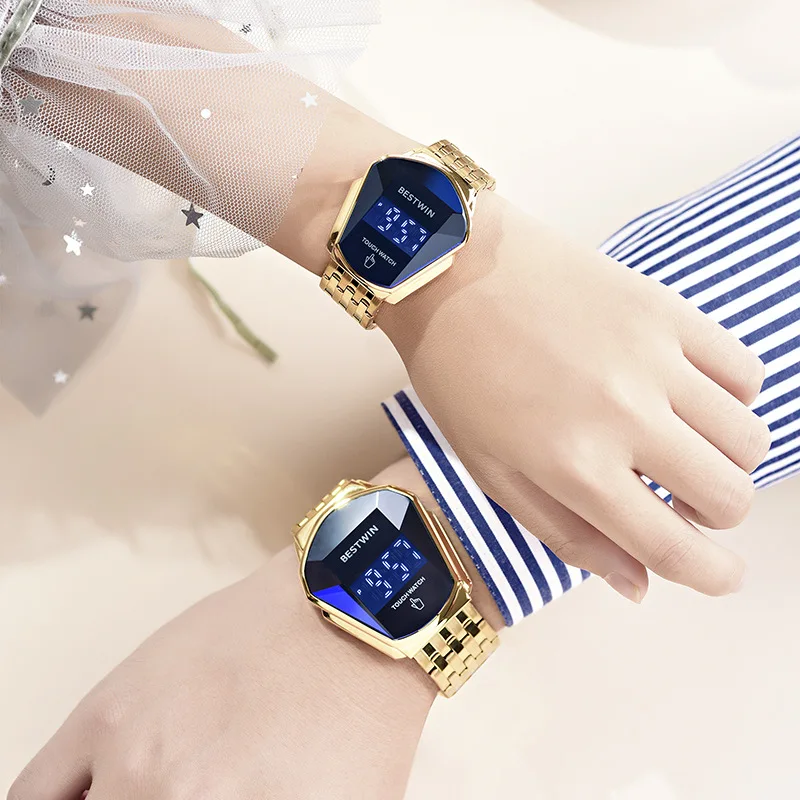 Fashion LED Touch Screen Couple Watch Snake Head Design Women Men Digital Wristwatch for Lovers Gift Trendy Online Celebrity Sty