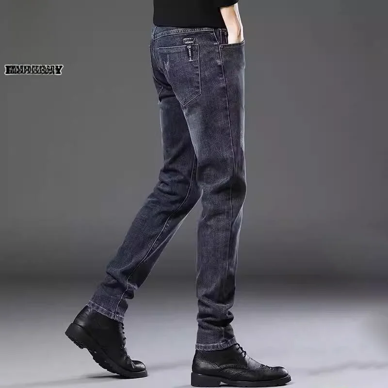  Men's Retro Slim Fit Jeans Spring Versatile Long Pants Cotton Polyester Blend Elastic Waist Zipper Closure Water Waed