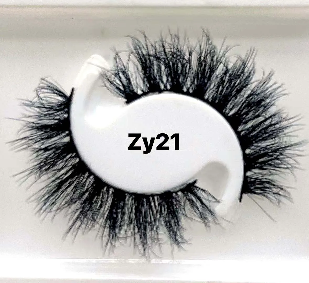 Lashes 16คู่3D Faux Mink ขนตาสวยนุ่ม Wispy ปริมาณธรรมชาติยาวขนตาปลอม Reusable Eye Lashs แต่งหน้า