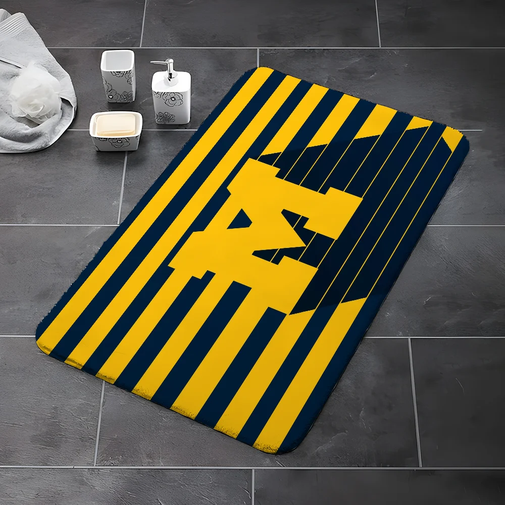 Outdoor Doormat Entrance Door House MichiganS WolverineS Kitchen Rugs Living Room Mat for Hallway on the Floor Bathroom Rug Home