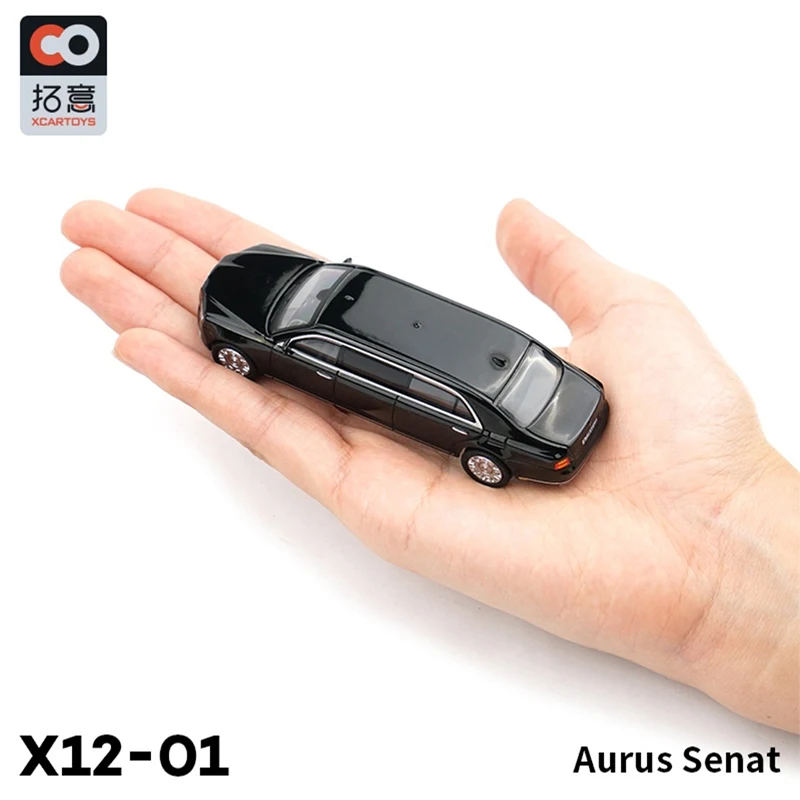 XCARTOYS 1/64 نموذج سيارة مصنوع من خليط معدني سيارة رئاسية روسية AURUS SENAT عرض كلاسيكي ثابت مجموعة الكبار