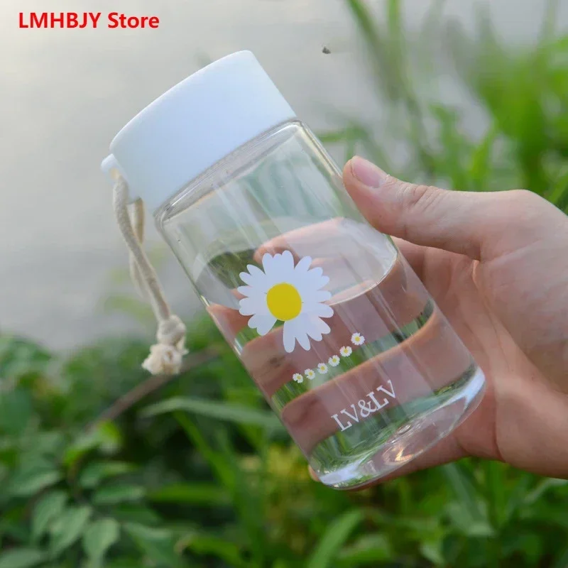 480ml Small Daisy Plastic Water Bottle Creative Male and Female Students' Anti Drop Water Cup Outdoor Trendy Sen Series Cups