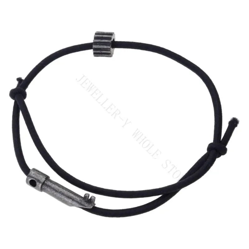 R7UF Stylish Paracord Survival Bracelet With Builts In Glass Breaker For Emergency Situations