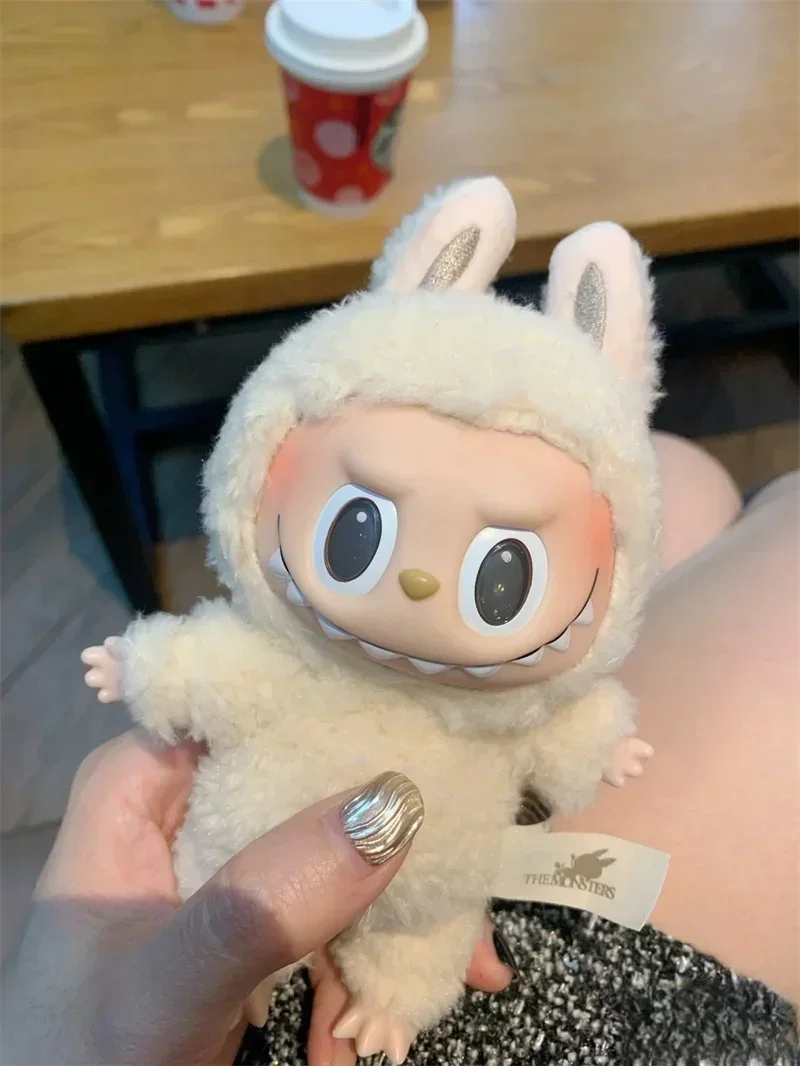 High Quality 1:1 Replica Cute Labubu The Monsters Box Toys Cardiac Macarone Kawai Figure Model Bag Keychain Birthday Gift