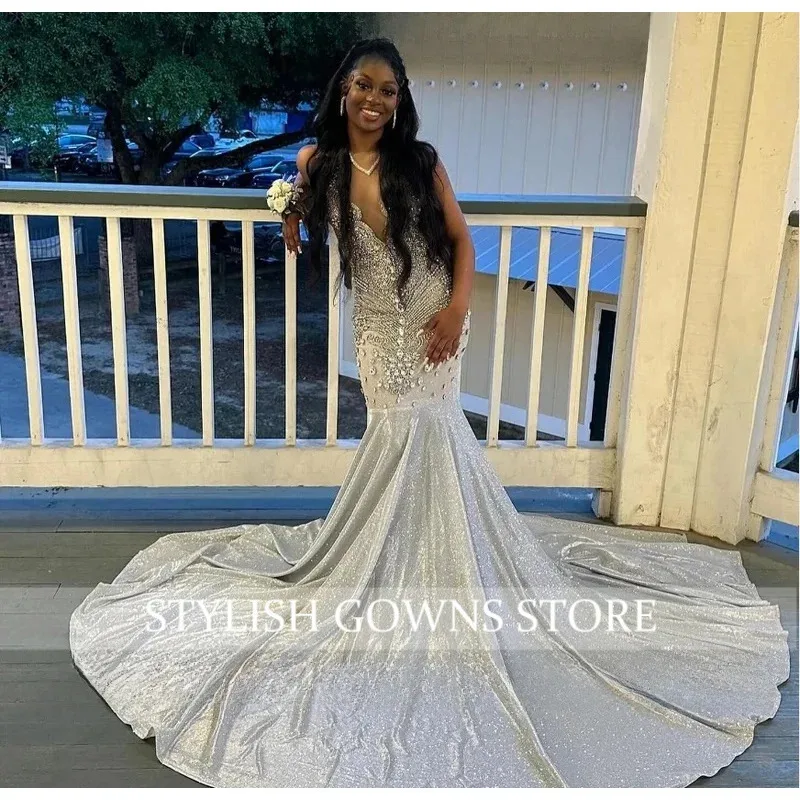 

Silver Sparkling Elegant Mermaid Prom Dress Luxury Crystal Beaded Sexy Backless Black Girl African Customized Dress abiye