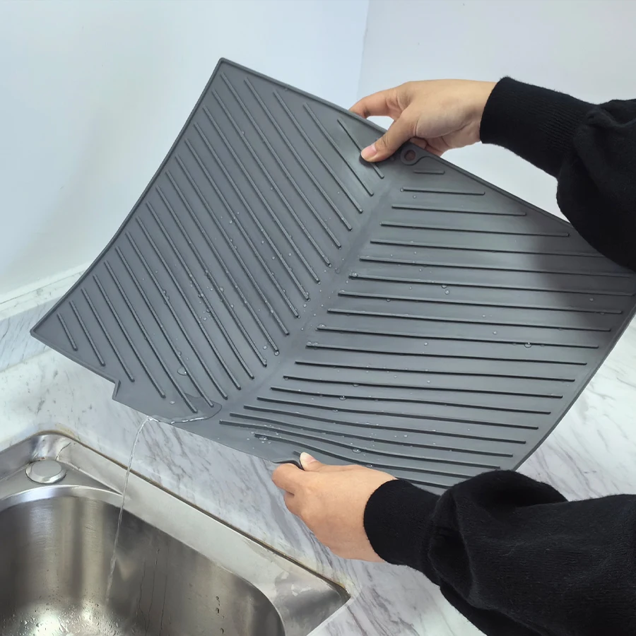 1PC heat insulation mat table silicone drain mat non-slip thickening multi-functional high temperature and anti-hot mat pan mat
