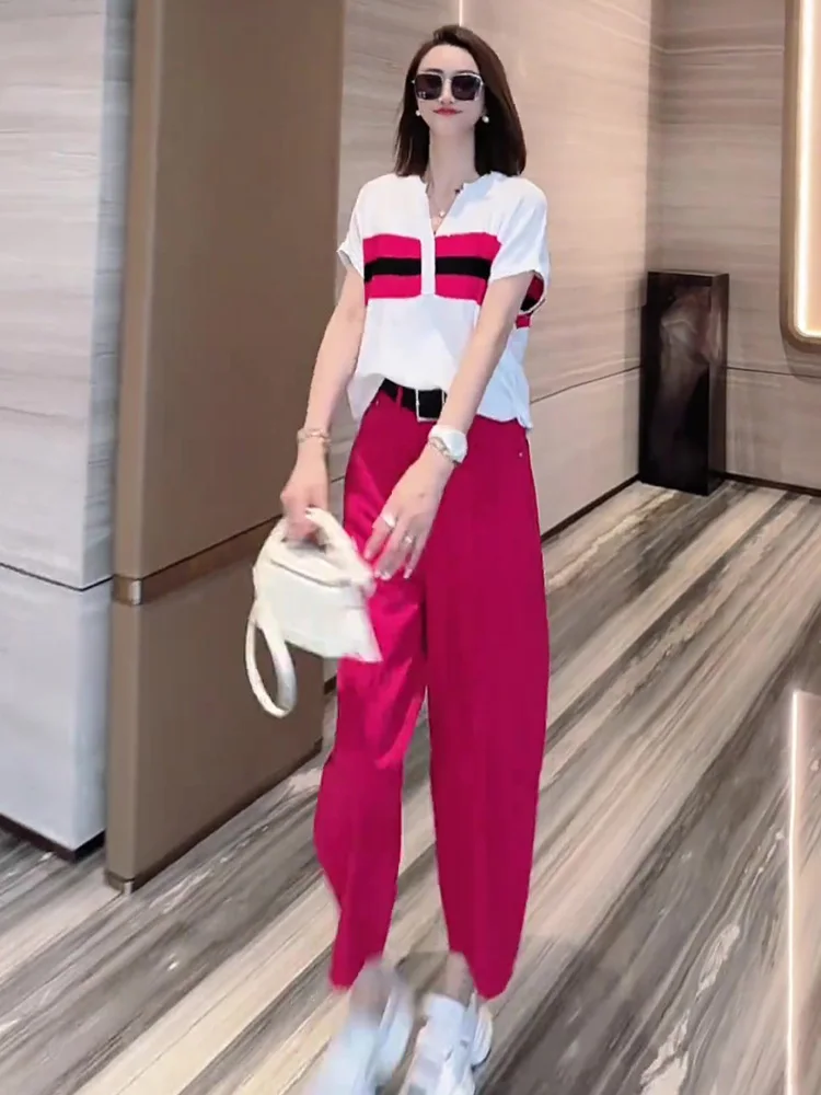 

Summer Casual Sportswear Set for Women V-Neck Short Sleeve T-Shirt And Wide Leg Pants Two-Piece Set in Fuchsia Pink