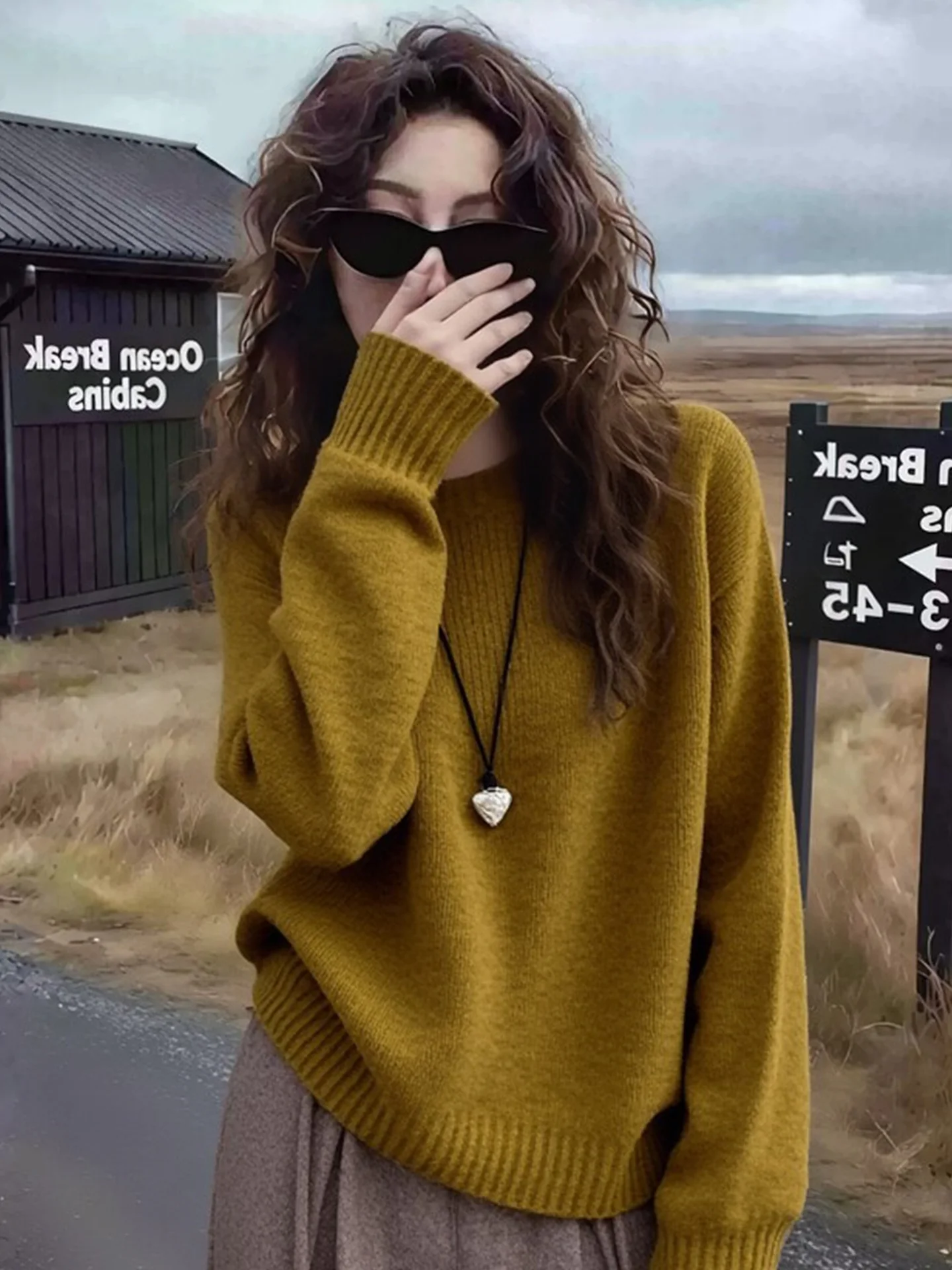 レトロ韓国風ニットセーター カラーシンプル ゆったり カジュアル 着痩せ ロングスリーブ レディース 冬ファション アウター