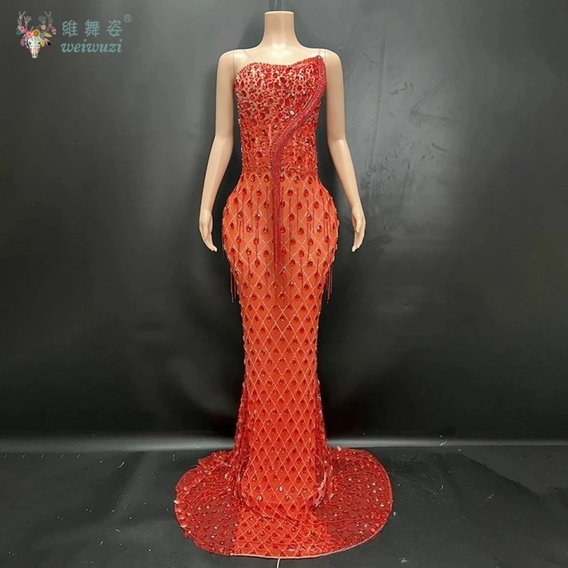 Gaun malam pesta panjang punggung terbuka selempang berlian berkilau menawan dan seksi gaun pengantin ekor ikan manik-manik mewah yang dapat disesuaikan