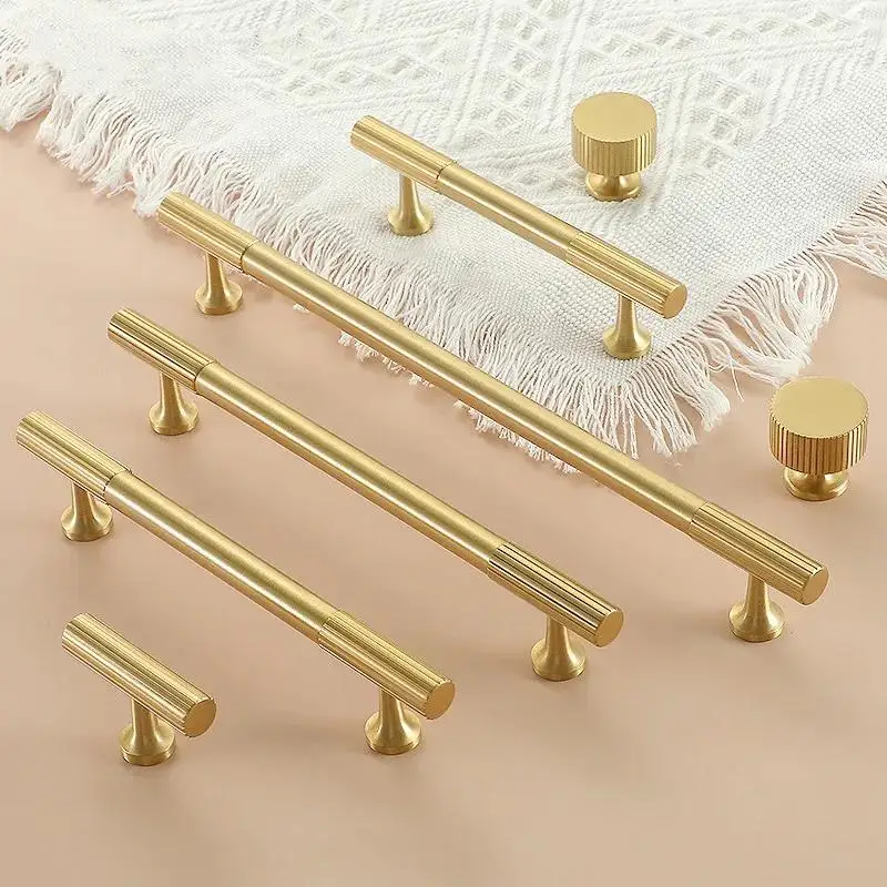 Modern Simplicity and Luxury Middle Ancient Vertical Grain Handle Brass Handle Drawer Cabinet Door  Knobs Cabinet Door Handle