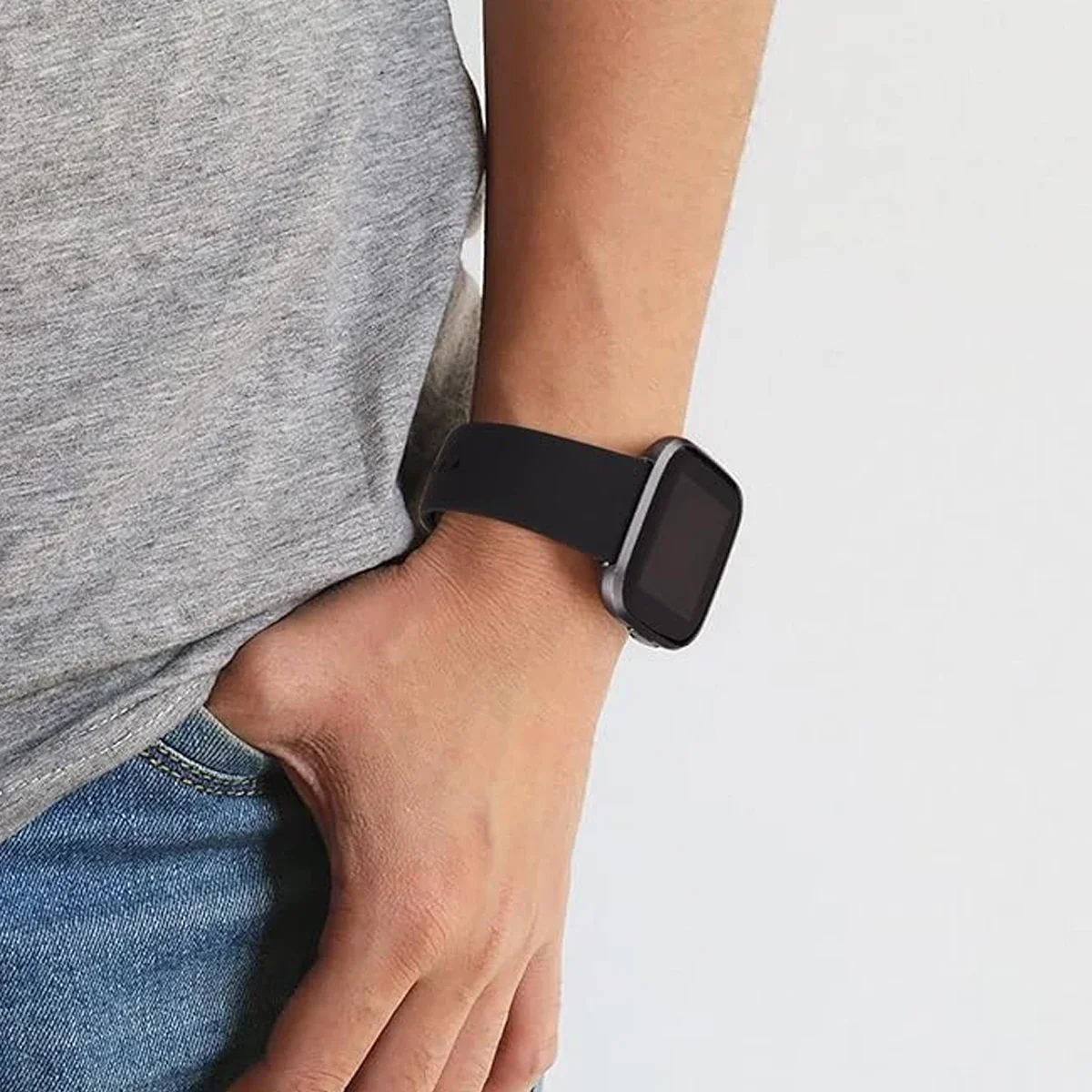 Silicone Strap For Fitbit Versa 4/Versa 3/Versa 2 Band Sport Bracelet Wristband For Fitbit Sense/Sense 2 Replacement Watchband