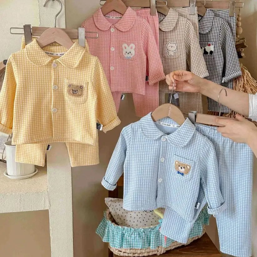Children's pajamas set boys girls autumn winter cardigan brushed fleece checkered pattern cartoon design two-piece loungewear