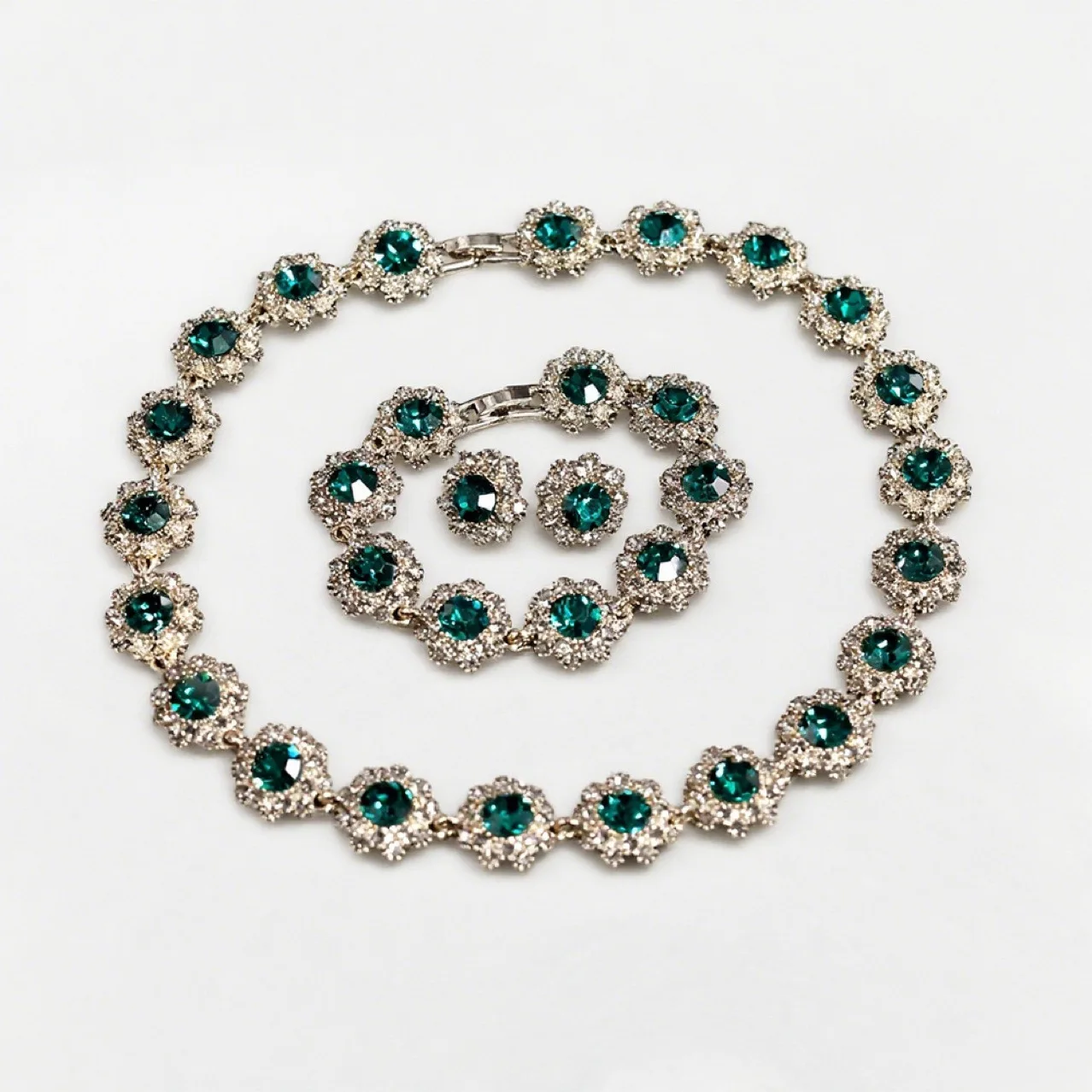 

Emerald Crystal Rhinestone Full Diamond Necklace, Bracelet and Earrings Jewelry Set, Luxury Women's Wedding Dress Accessories
