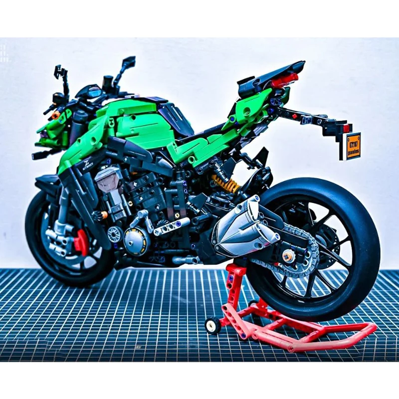 2089pcs MOC Idea Technical Z1000 Motorcycle Locomotive Building Blocks Model Assembling Children's Toys Birthday Gift Set