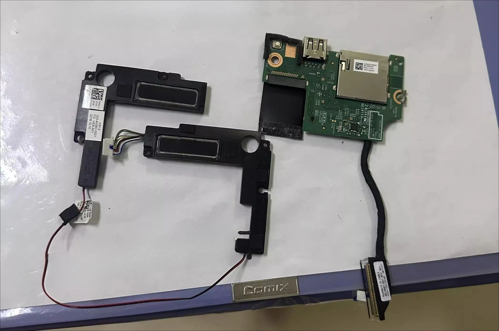 

ИСПОЛЬЗУЕТСЯ Для ноутбука Dell Inspiron 7370 7373 7378 7570 P83G Встроенный динамик 0TJXHY TJXHY CN-0TJXHY 023.400BD.0001