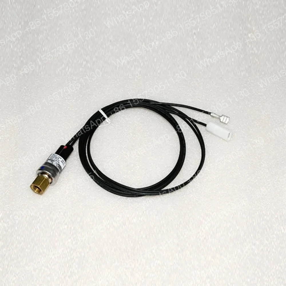 Central air conditioning compressor spare parts HK02ZA439 pressure switch