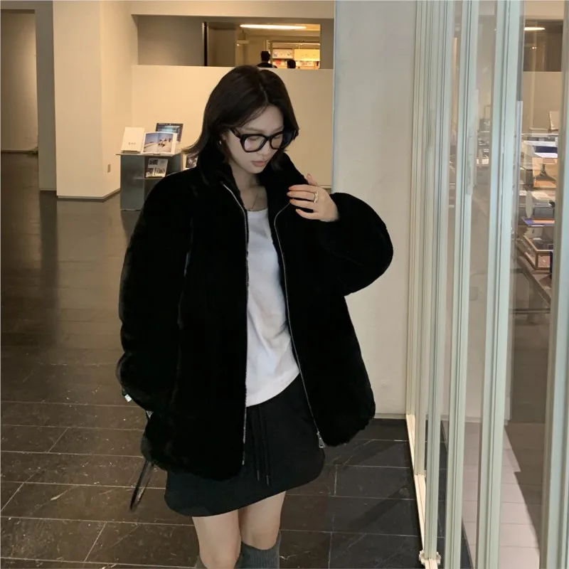A large-sized fashionable and versatile stand-up collar fur light mixed coat for women thickened overcoat
