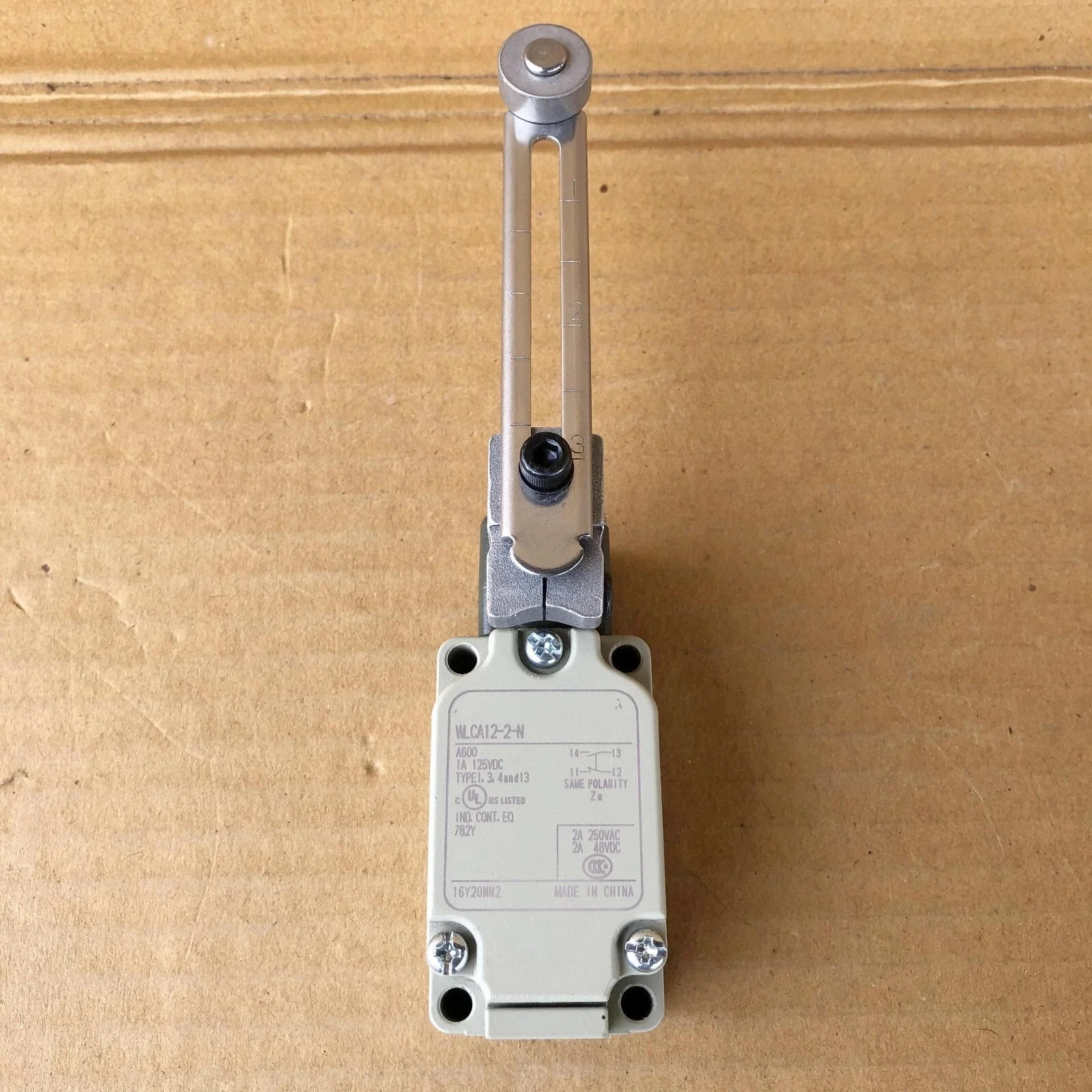 WLCA12-2-N BY OMR WLN 9026M travel switch
