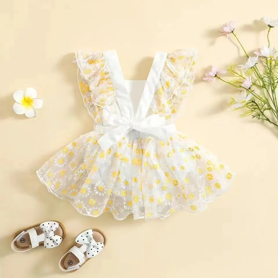 Infant Baby Girl Floral Embroidery Bodysuit Princess Ruffles Sleeve Square Collar Jumpsuit Lovely Baby Girls Bodysuits 0-2Y