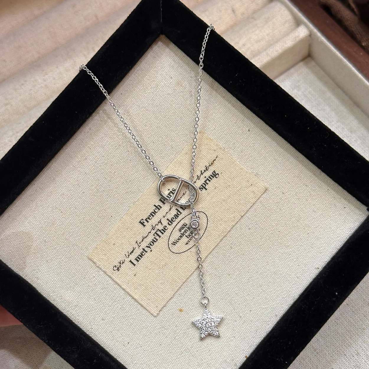 سوار بطبقة مزدوجة على شكل نجمة أولي من CD لعام 2026 للنساء، سلسلة حروف الزركون الرائعة مع شرابة، فكرة هدية عصرية #4