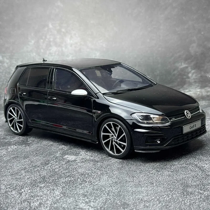 Diecast 1:18 Scale GOLF VII R 2017 Alloy Car Model Collection Souvenir Display Ornaments Vehicle Toy OT413