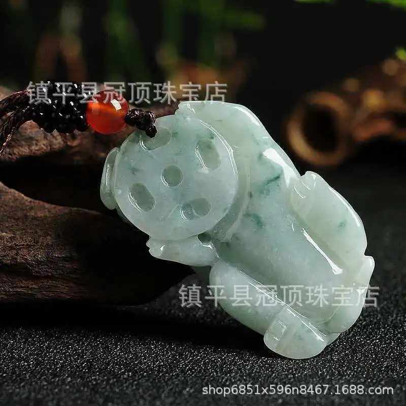

Натуральный восковой плавающий кулон класса А с изысканной резьбой, подвеска из мьянманского нефрита Пи Сю, украшение для мужчин и женщин
